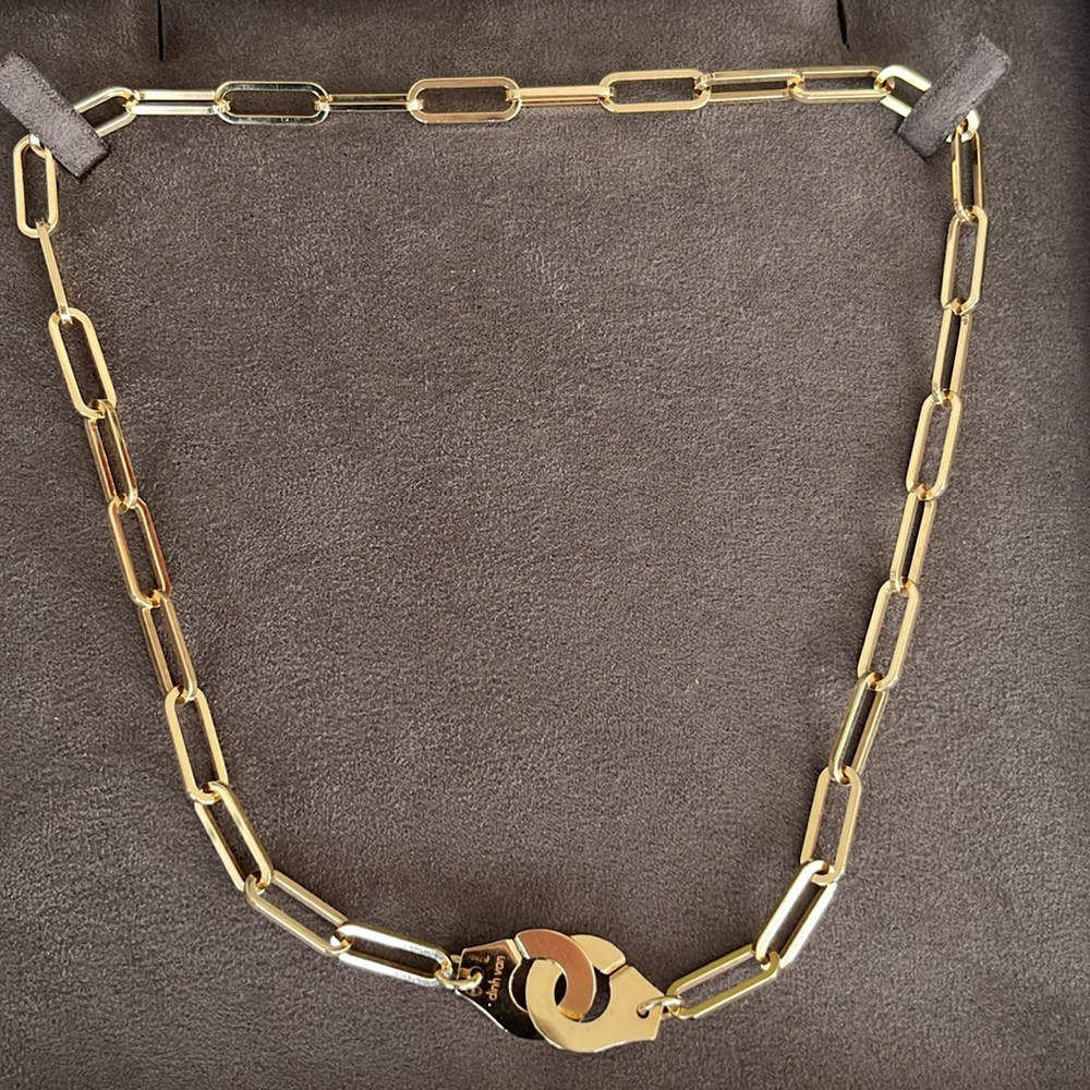 Dinh Van Menottes R15 18K Yellow Gold Handcuff Necklace - Picture 4 of 13